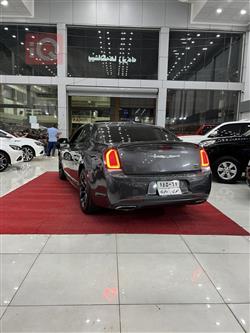 كرايسلر 300